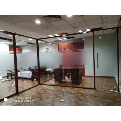 鏤空腰線設(shè)計制作賞析