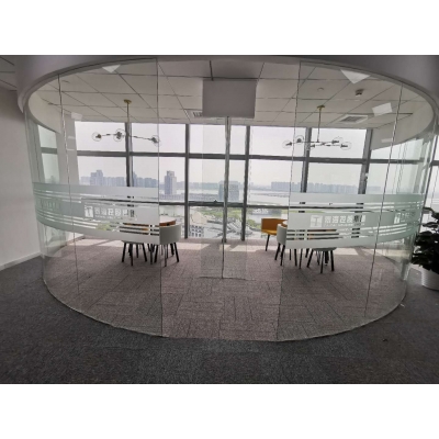 鏤空腰線設(shè)計制作賞析